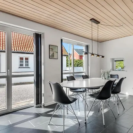 Semesterbostad Beautiful Two-storey, - Damgårdsvej 15a *