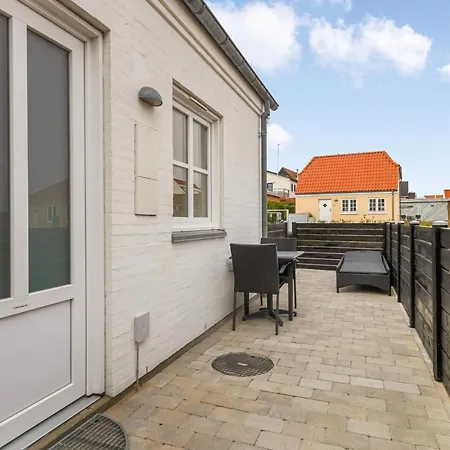 Semesterbostad Beautiful Two-storey, - Damgårdsvej 15a