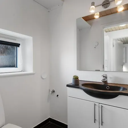 Beautiful Two-storey, - Damgardsvej 15a Casa de Férias Løkken